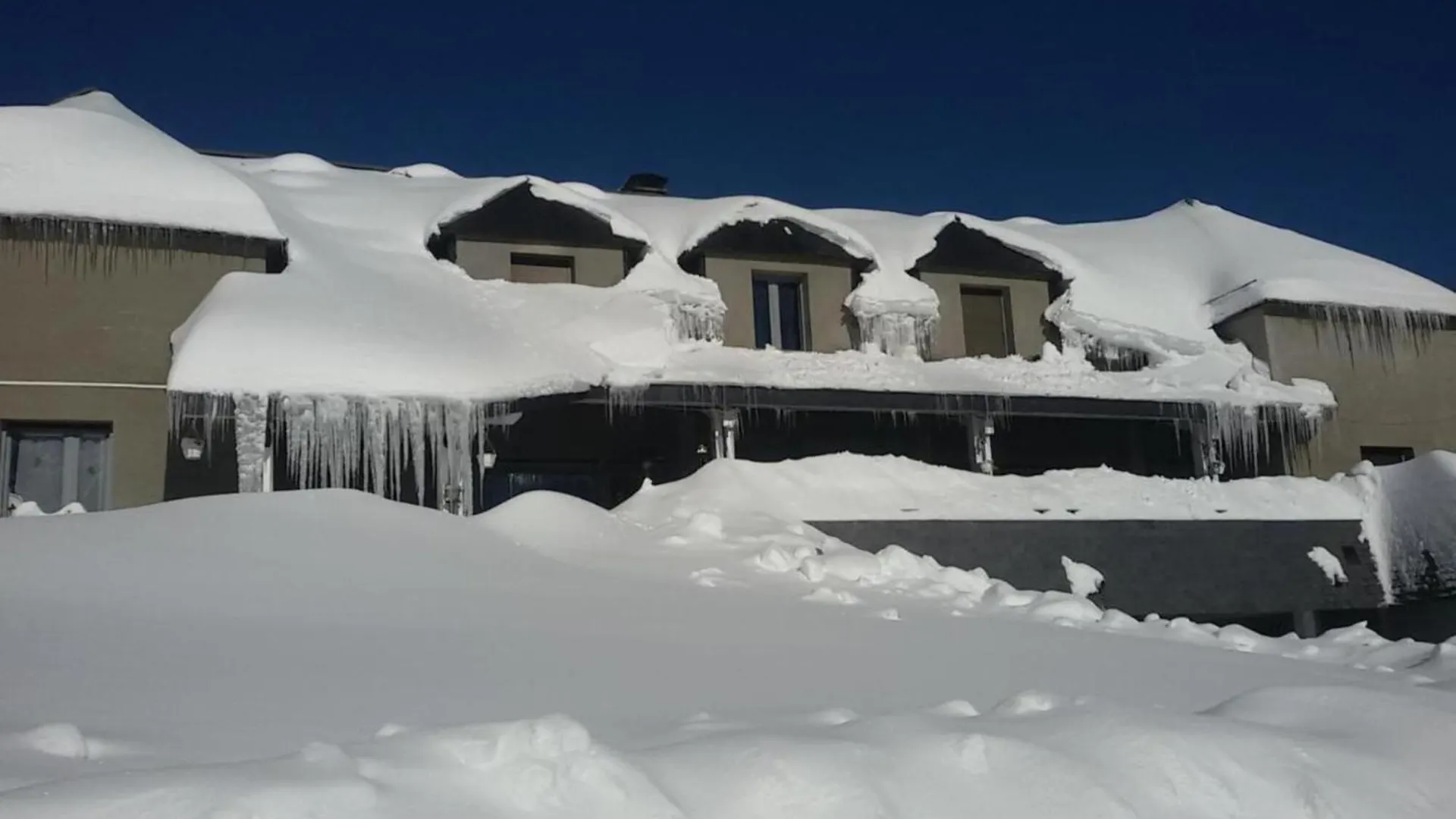 Casa de Férias Chaletdusoulor- Pdj Et Repas Inclus Arrens-Marsous